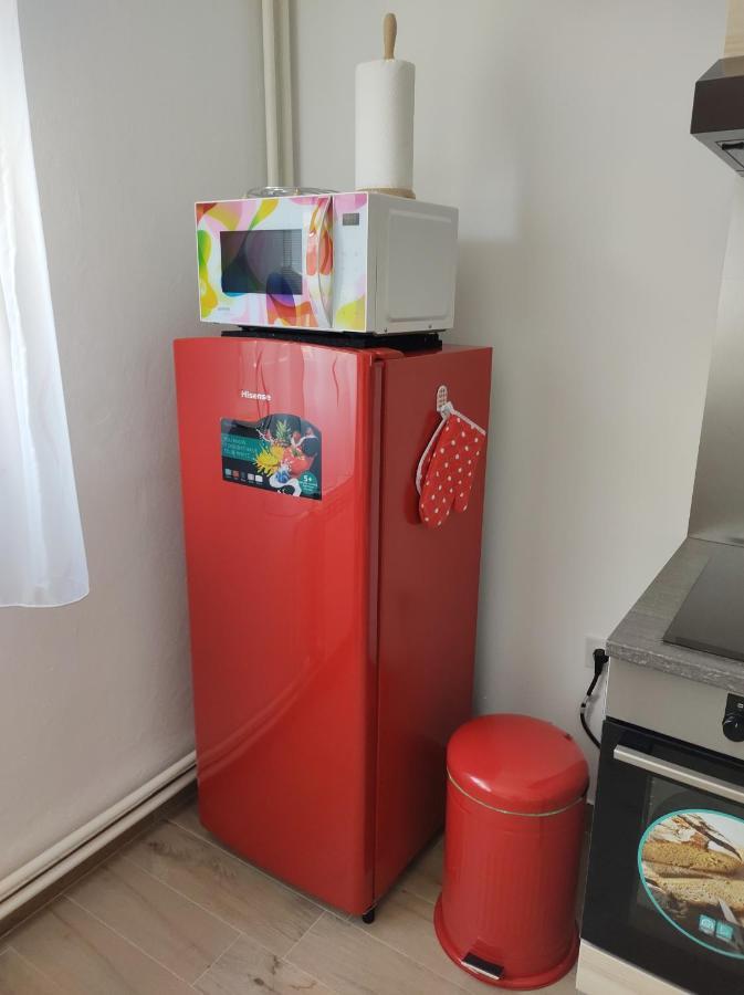 Happy Apartment Karlovac Bagian luar foto
